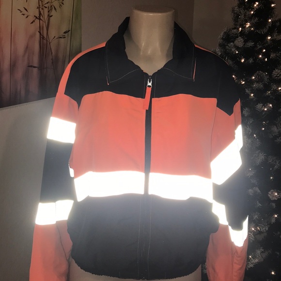 SOLD Forever 21 Limited Edition NYC Neon Jacket - Picture 4 of 9